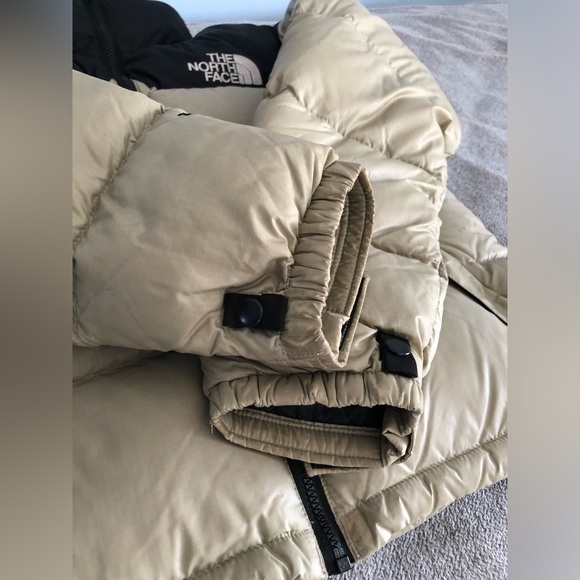 Womens north face nuptse jacket - Picture 10 of 16